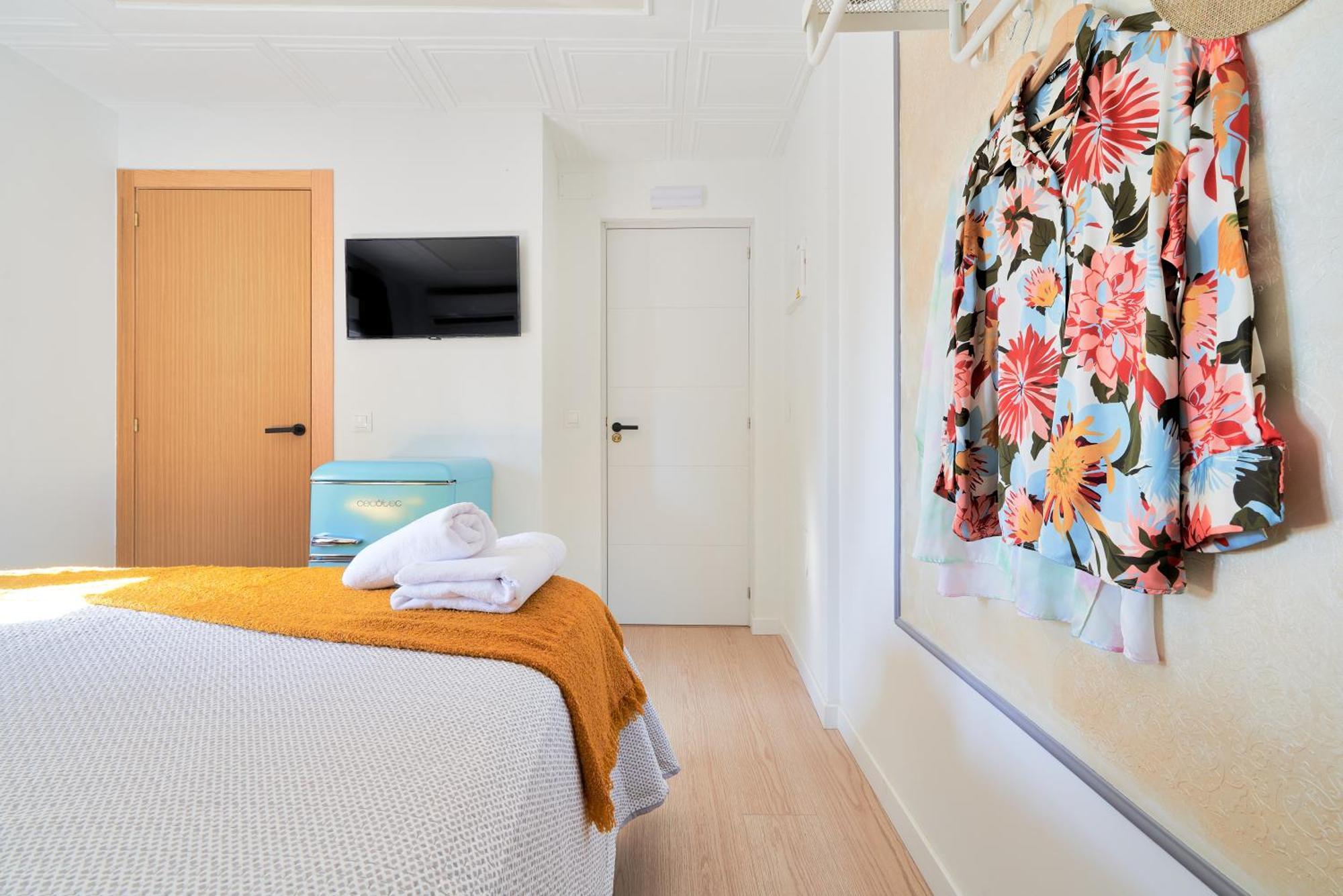 Rg Duque De Aveiro Hotel Malaga Exterior photo